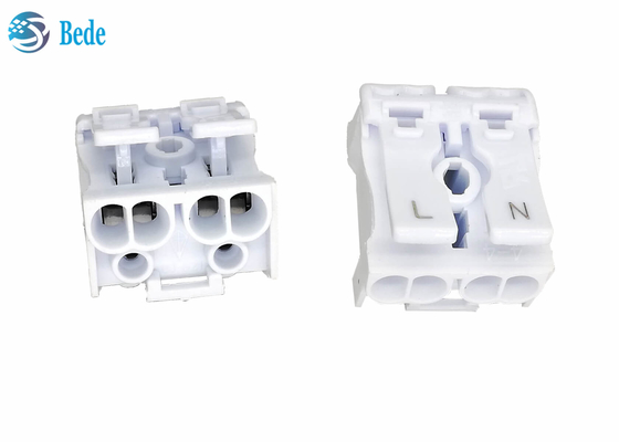 2 inserire matto di Pali PA66 della leva rapida 450V 24A dei blocchetti terminali il blocchetto di connettore
