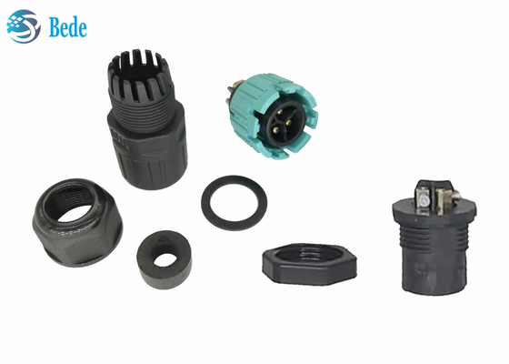 Auto che chiude M19 il cavo a chiave impermeabile del materiale del connettore PA66 per rivestire montaggio di pannelli posteriore