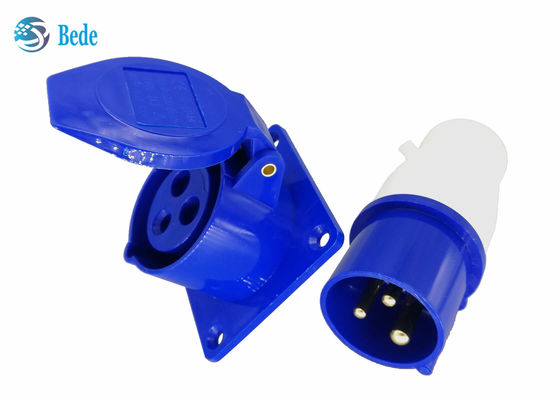 3 perni pannello industriale dei corredi dell'incavo e della spina hanno montato il tipo IP44 impermeabile 220-250V 16A