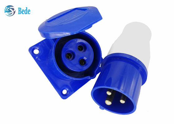 3 perni pannello industriale dei corredi dell'incavo e della spina hanno montato il tipo IP44 impermeabile 220-250V 16A
