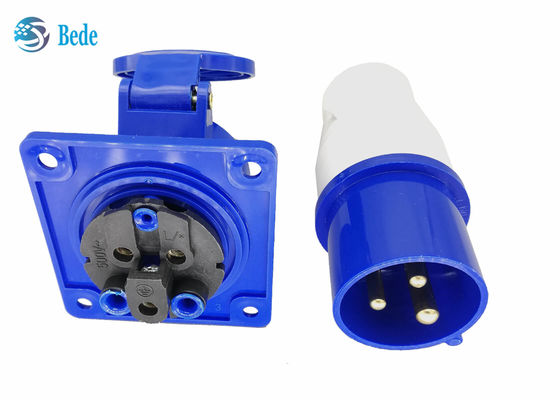 3 perni pannello industriale dei corredi dell'incavo e della spina hanno montato il tipo IP44 impermeabile 220-250V 16A