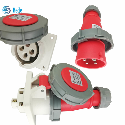4 perni di presa industriale e presa di montaggio del pannello 32A 380~415V Livello di protezione IP67