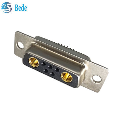 Connettore D-Sub a corrente elevata DB 7W2 con collegamento femminile con stile di terminazione della coppa di saldatura e 500 cicli di accoppiamento